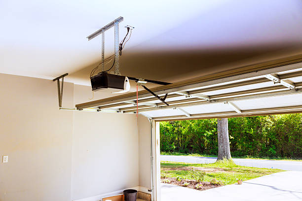 Top rated local Garage Door Roller Replacement specialists in Newberry, FL